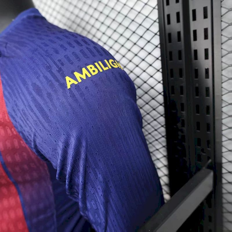 Barcelona 25/26 Home Player Jersey - Long Sleeve