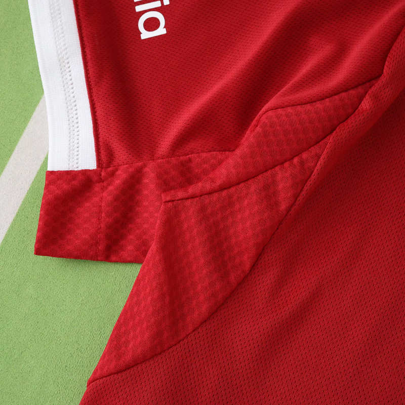 Liverpool Player Jersey Home 2025/26