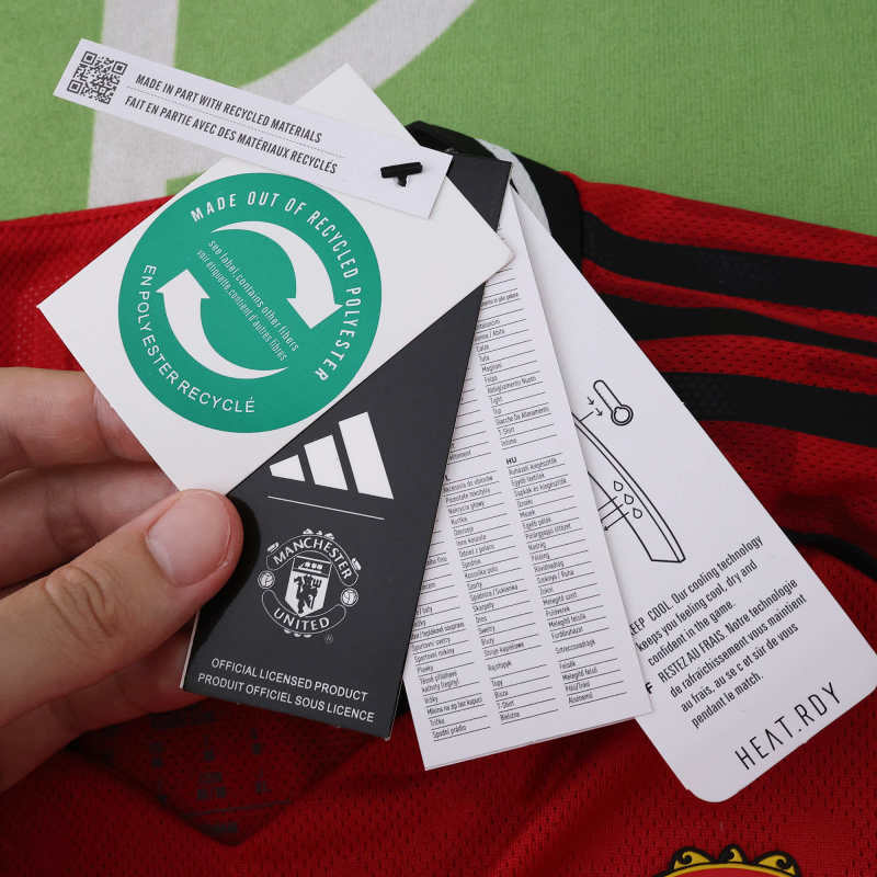 Manchester United Home Jersey 2025/26 - Player