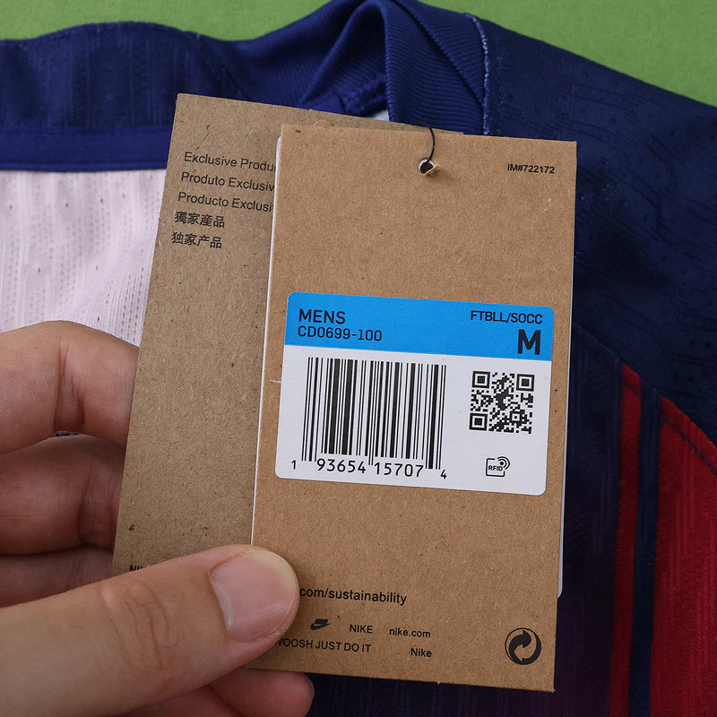 Barcelona Player Jersey Home 2025/26
