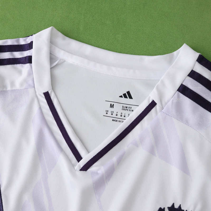 Manchester United Away Jersey 2025/26 - Long Sleeve