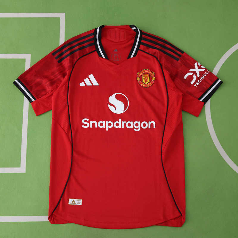 Manchester United Home Jersey 2025/26 - Player