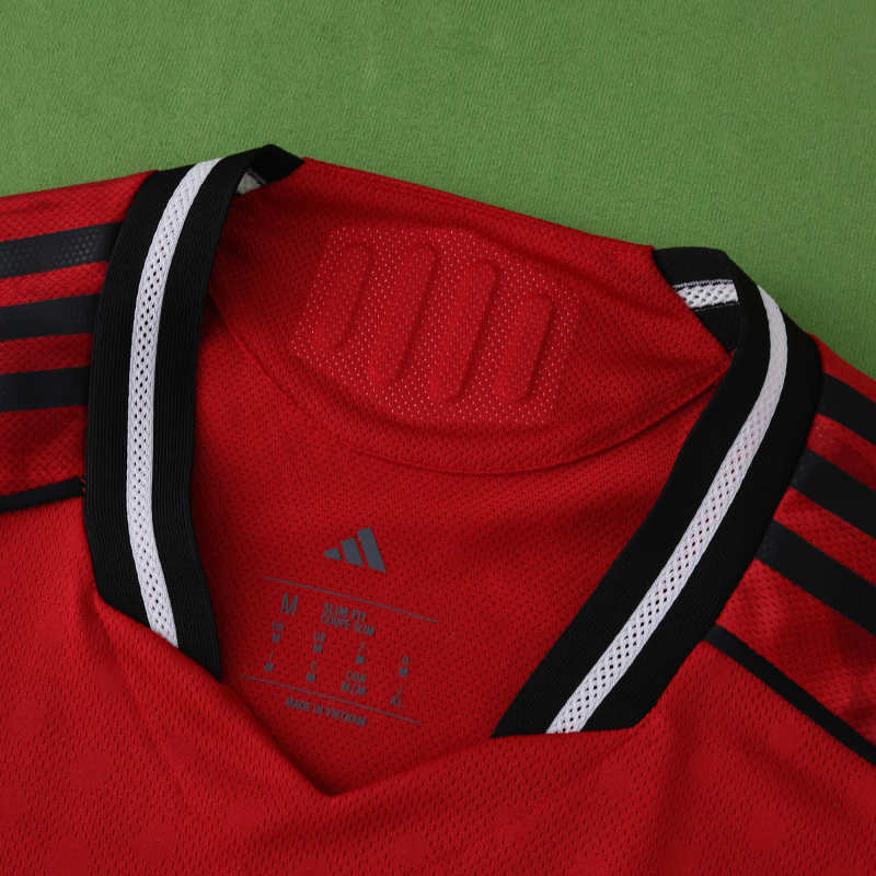 Manchester United Home Jersey 2025/26 - Player