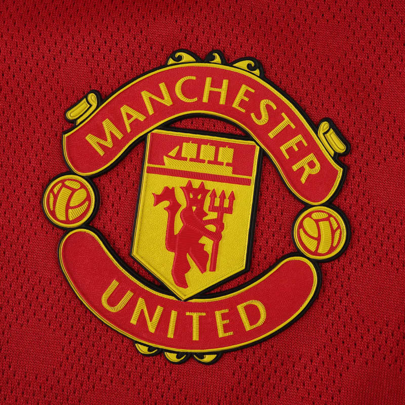 Manchester United Player Home Jersey 2025/26 - Long Sleeve