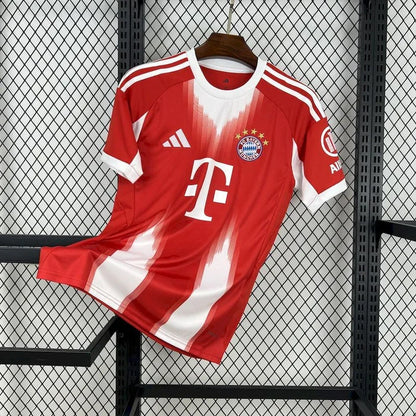 COMBO Bayern Munich 2025/26 + Oktoberfest Jersey